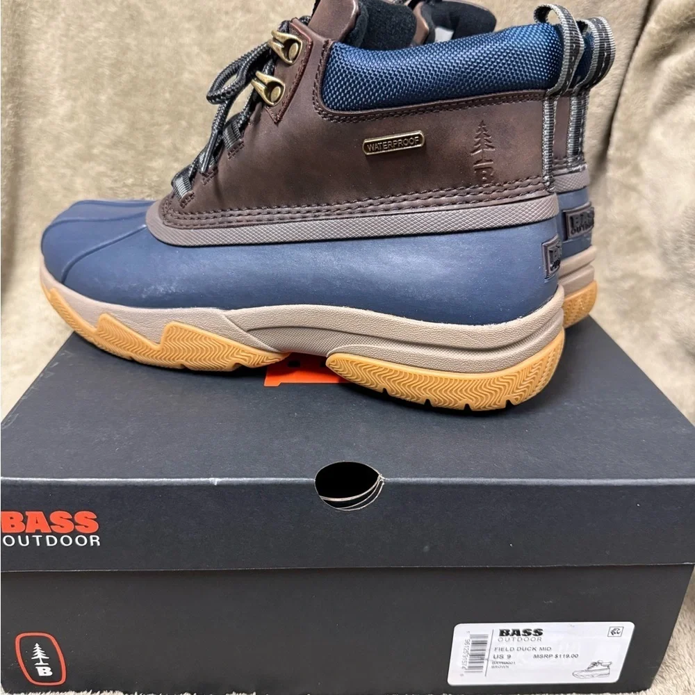 Men's Blue and Brown Boots